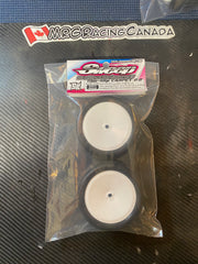 Sweep - 10th Buggy 2.2" SOFT COMP Rear tire Carpet NonSlip 2X Silver/RED dots (MRG - Premount)